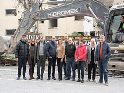 TURKMALL'DAN, ESENTEPE SAK�NLER�NE KENTSEL D�N���M M�JDES�